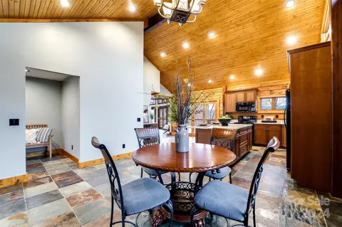 Dining - 254 Jay Bird Dr, Sylva, NC 28779 photo 2 of 4