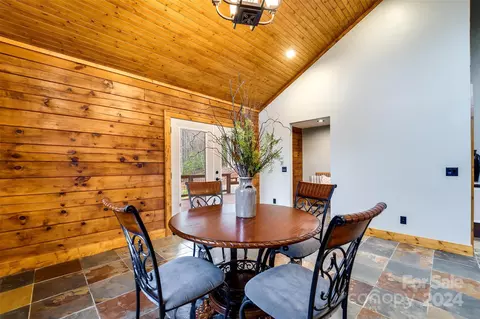 Dining - 254 Jay Bird Dr, Sylva, NC 28779 photo 3 of 4