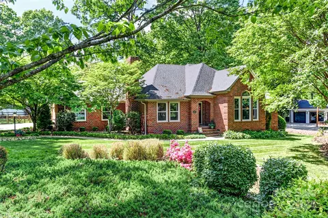 250 Woodland Dr, China Grove, NC 28023