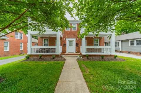 625 Summit Ave, Charlotte, NC 28208