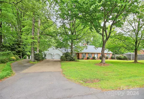 2020 Welborn St, Rock Hill, SC 29732