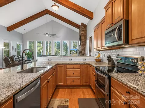 30123 Turtle Point Ct, Lancaster, SC 29720 photo 14