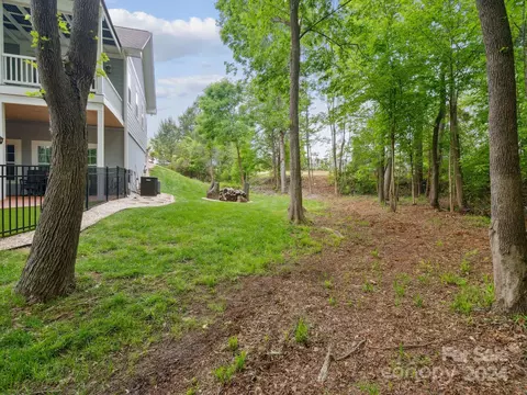 30123 Turtle Point Ct, Lancaster, SC 29720 photo 9