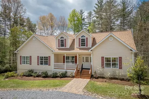 160 Speckled Trout Run, Brevard, NC 28712
