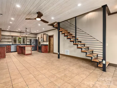 Kitchen - 334 Flat Top Mountain Rd, Fairview, NC 28730 photo 1 of 4