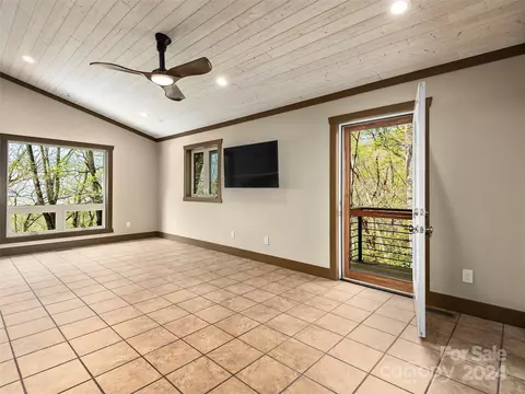 Other - 334 Flat Top Mountain Rd, Fairview, NC 28730 photo 3 of 10