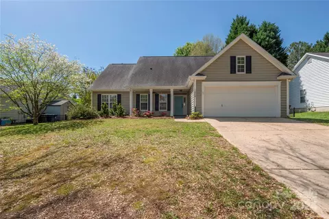 12508 Cumberland Crest Dr, Huntersville, NC 28078