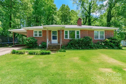 1937 Woodcrest Cir, Rock Hill, SC 29732
