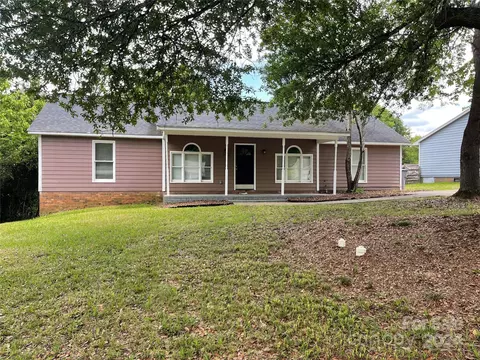 2930 Gray Feather Dr, Charlotte, NC 28262