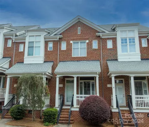 4929 S Hill View Dr, Charlotte, NC 28210