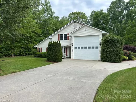 1380 County Home Rd, Mocksville, NC 27028
