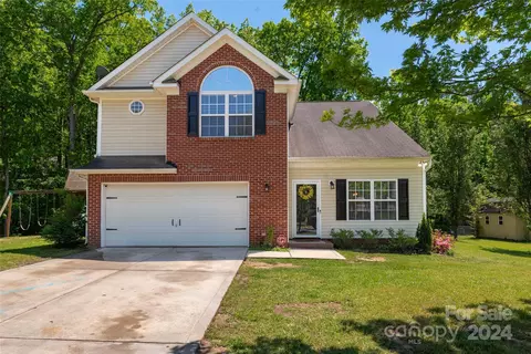 1209 Somerset Dr, Lancaster, SC 29720