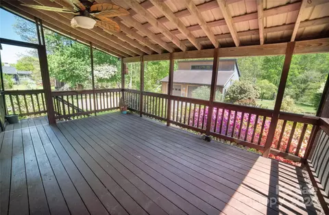 Exterior - 422 Bost Rd, Morganton, NC 28655 photo 6 of 15