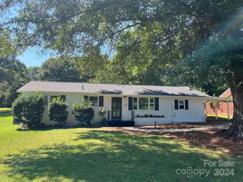 29 Kee Rd, Belmont, NC 28012