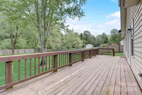 Exterior - 708 Station Dr, Monroe, NC 28110 photo 3 of 8