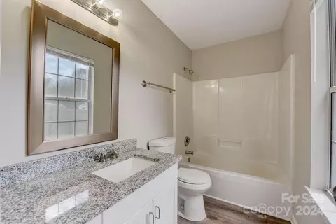 Bath - 708 Station Dr, Monroe, NC 28110 photo 1 of 2