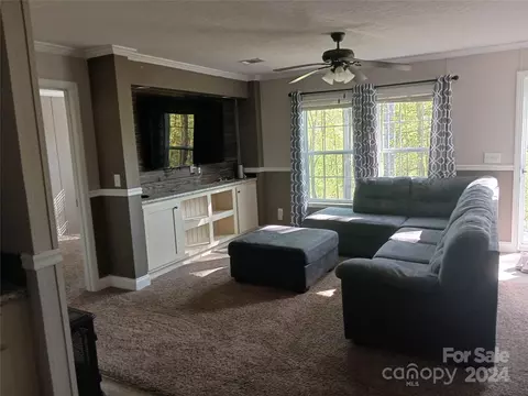 426 Shelton Laurel Rd, Clyde, NC 28721 photo 9