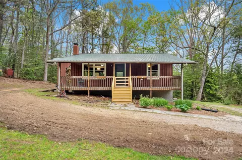 74 Mountain Ivy Dr, Marion, NC 28752