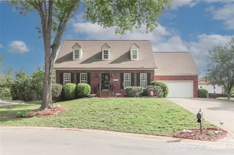 108 Babbling Brook Rd, Mooresville, NC 28117
