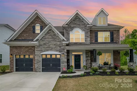 12504 Journeys End Trl, Huntersville, NC 28078