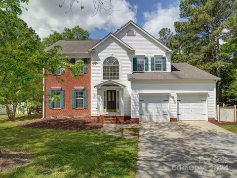 14804 Latour Ct, Pineville, NC 28134