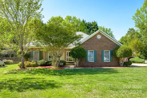 13509 O Toole Dr, Matthews, NC 28105