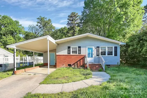200 Nila Dawn Ave, Gastonia, NC 28052