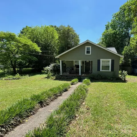 1522 E 35th St, Charlotte, NC 28205