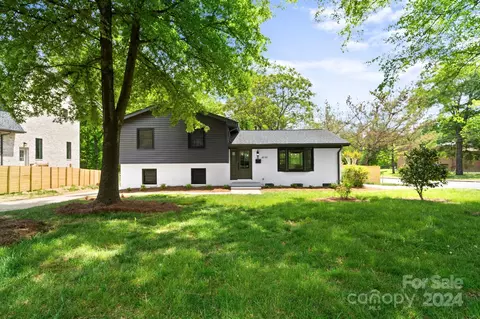 4555 Emory Ln, Charlotte, NC 28211