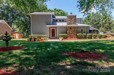 3412 Chilham Pl, Charlotte, NC 28226