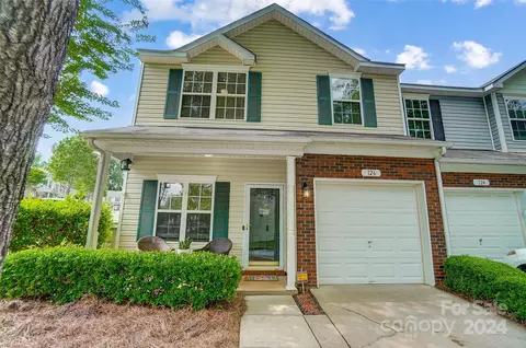 126 Rapids Rd, Fort Mill, SC 29715