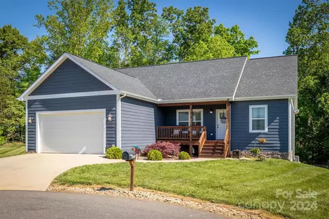 4398 Belmont Dr, Morganton, NC 28655