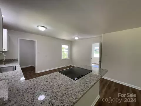 105 Survey St, Lancaster, SC 29720 photo 9
