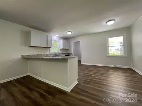 105 Survey St, Lancaster, SC 29720 photo 8