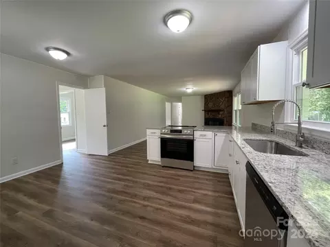 105 Survey St, Lancaster, SC 29720 photo 7