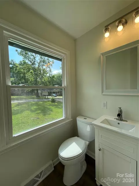 105 Survey St, Lancaster, SC 29720 photo 28