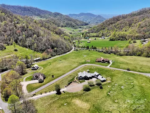 View/Area - 12 Rolling Meadow Ln, Clyde, NC 28721 photo 1 of 1