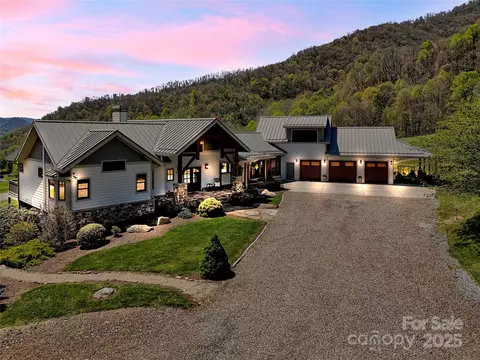 Exterior - 12 Rolling Meadow Ln, Clyde, NC 28721 photo 7 of 7