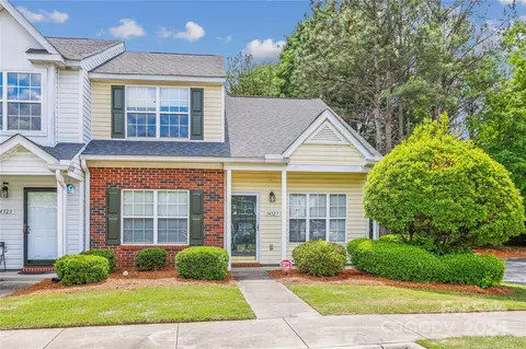 14327 Tranters Creek Ln, Charlotte, NC 28273