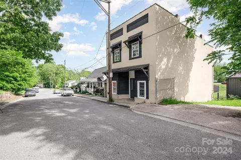 118 W Centerview St, China Grove, NC 28023