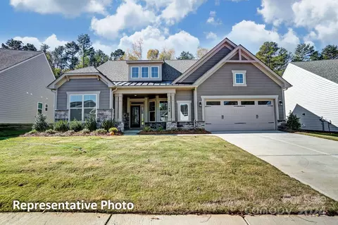 8724 Acadia 598 Pkwy #598, Sherrills Ford, NC 28673