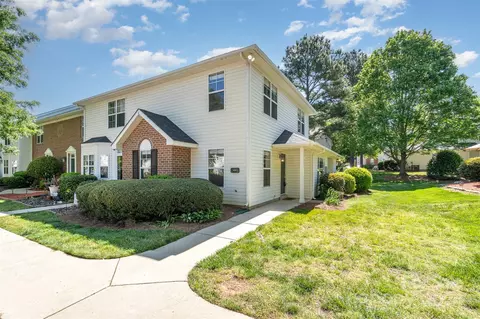 3676 Melrose Cottage Dr, Matthews, NC 28105