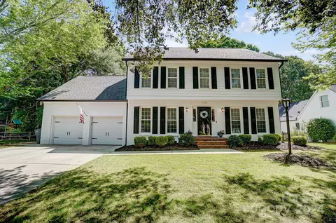 10129 Hanover Glen Rd, Charlotte, NC 28210