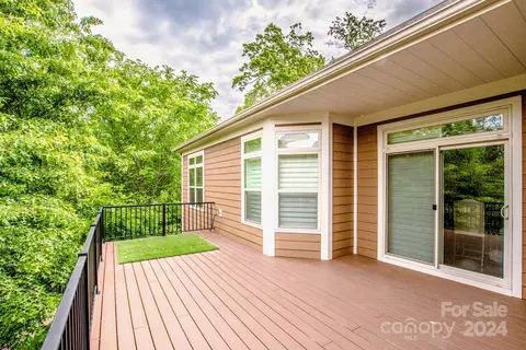 Exterior - 18745 Daymark Dr, Cornelius, NC 28031 photo 11 of 14
