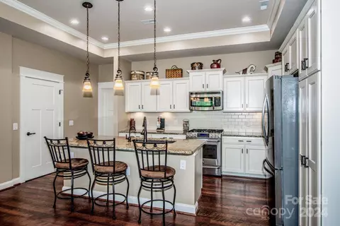 Kitchen - 18745 Daymark Dr, Cornelius, NC 28031 photo 1 of 6
