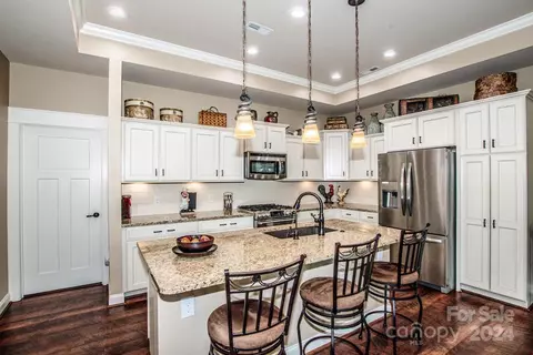 Kitchen - 18745 Daymark Dr, Cornelius, NC 28031 photo 2 of 6