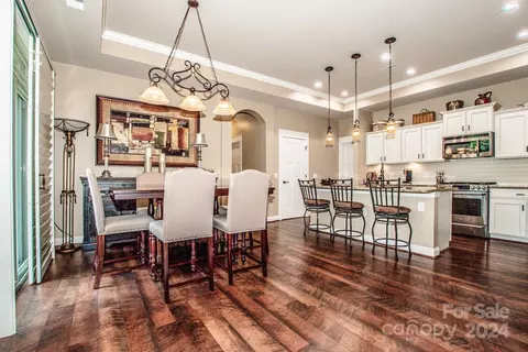 Dining - 18745 Daymark Dr, Cornelius, NC 28031 photo 2 of 4
