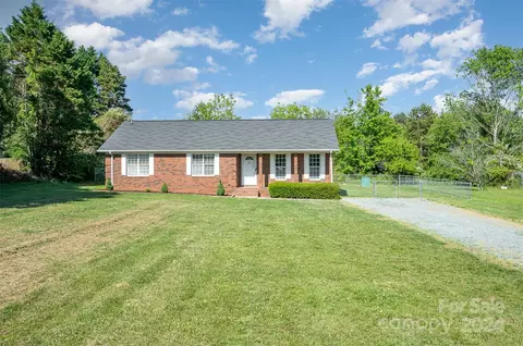 4107 Mountain Dr, Monroe, NC 28112 photo 8