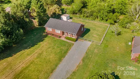4107 Mountain Dr, Monroe, NC 28112 photo 5
