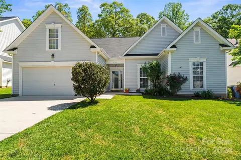 227 Sweet Martha Dr, Mooresville, NC 28115